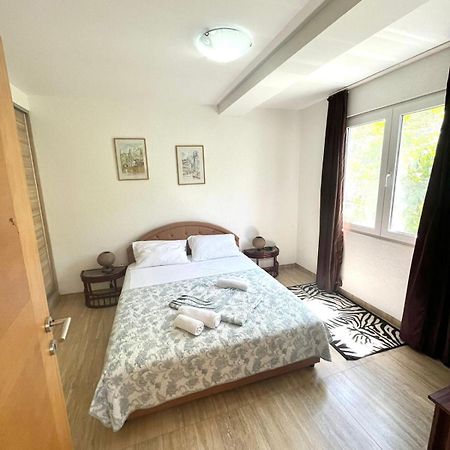 Apartments Harmonija บุดวา ภายนอก รูปภาพ