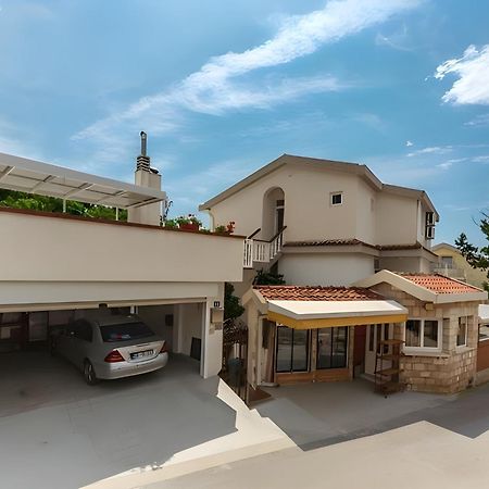 Apartments Harmonija บุดวา ภายนอก รูปภาพ