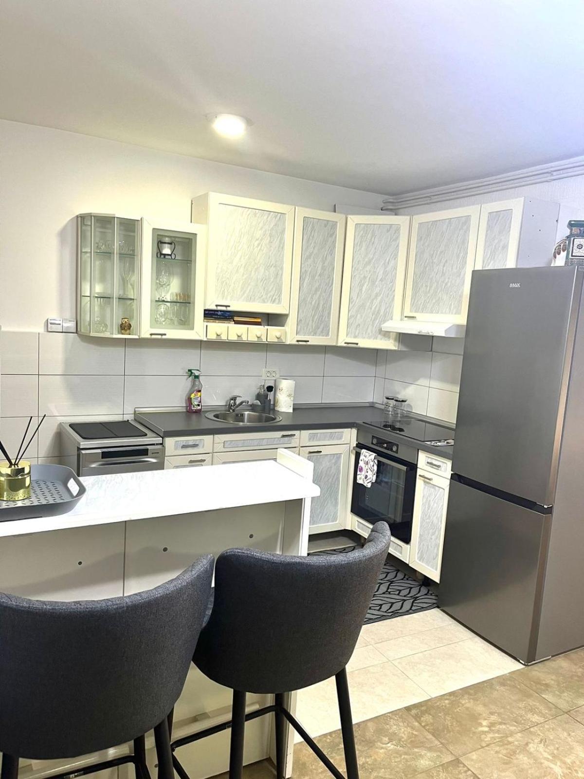 Apartments Harmonija บุดวา ภายนอก รูปภาพ