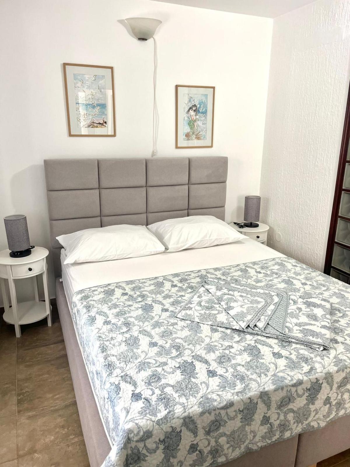 Apartments Harmonija บุดวา ภายนอก รูปภาพ